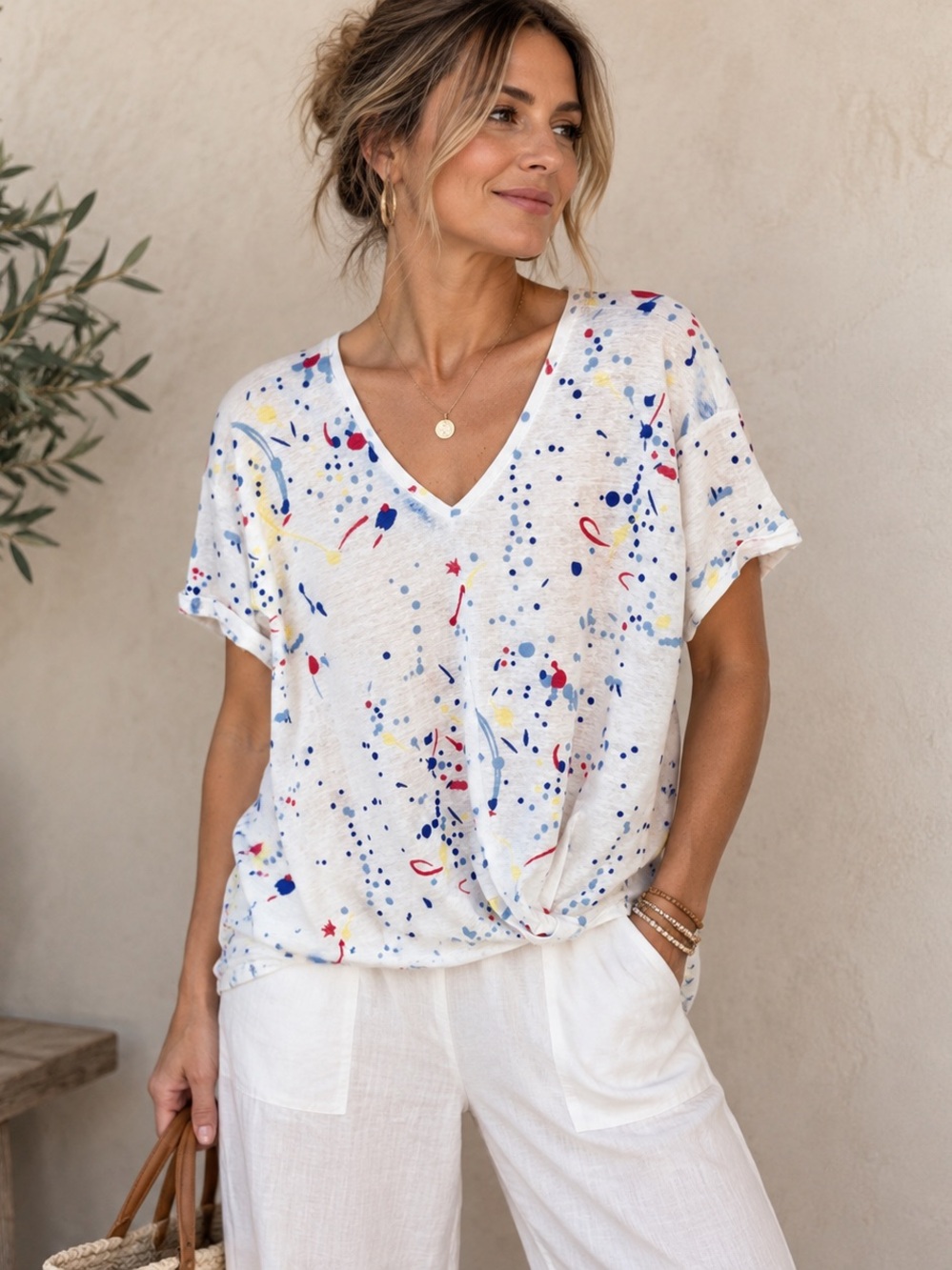 NWOT Charlie B 100% Linen Oversized Abstract Artist Print Draped V-Neck Top